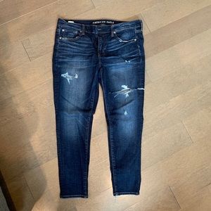 American Eagle Distressed Jegging